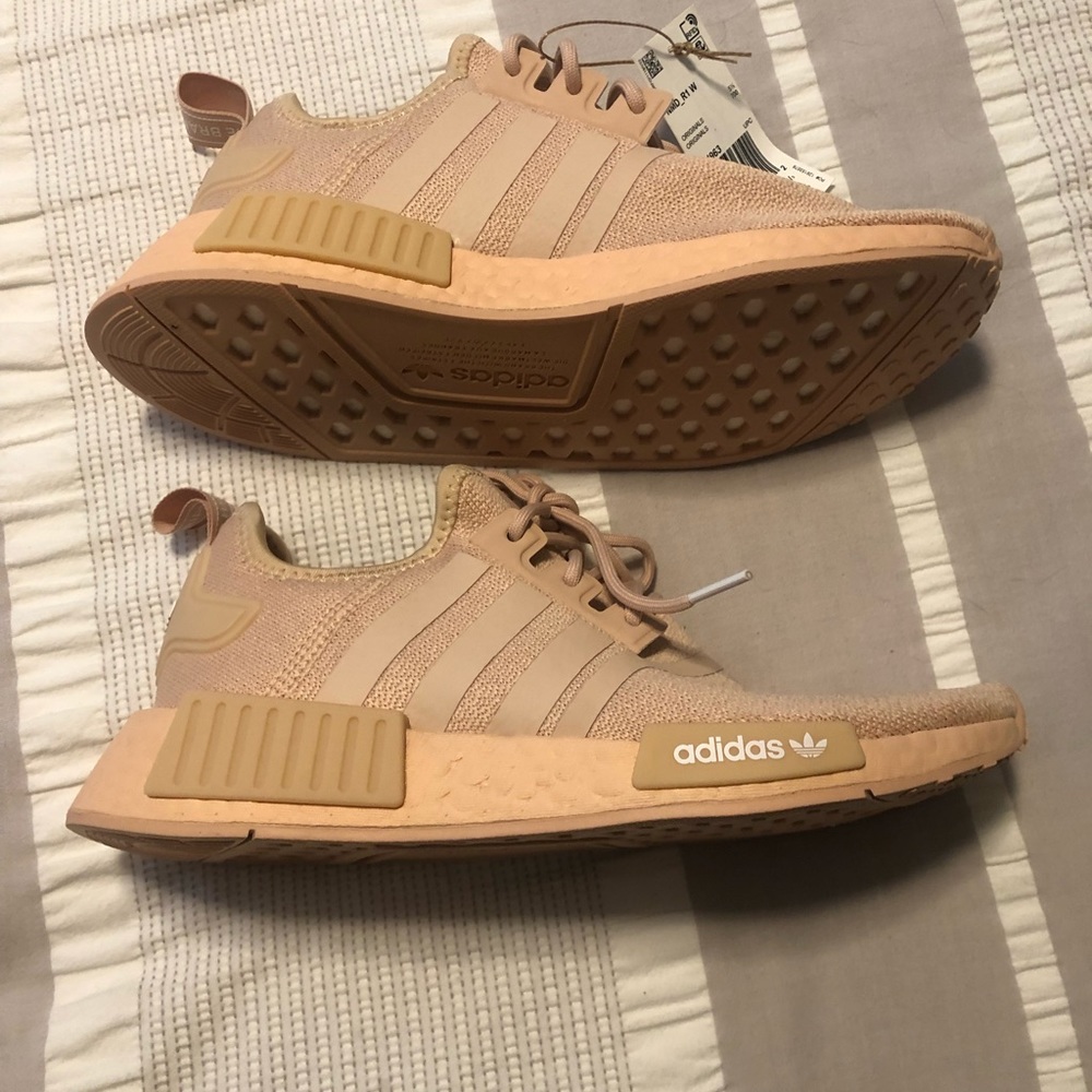 ADIDAS ORIGINALS NMD R1 SNEAKERS